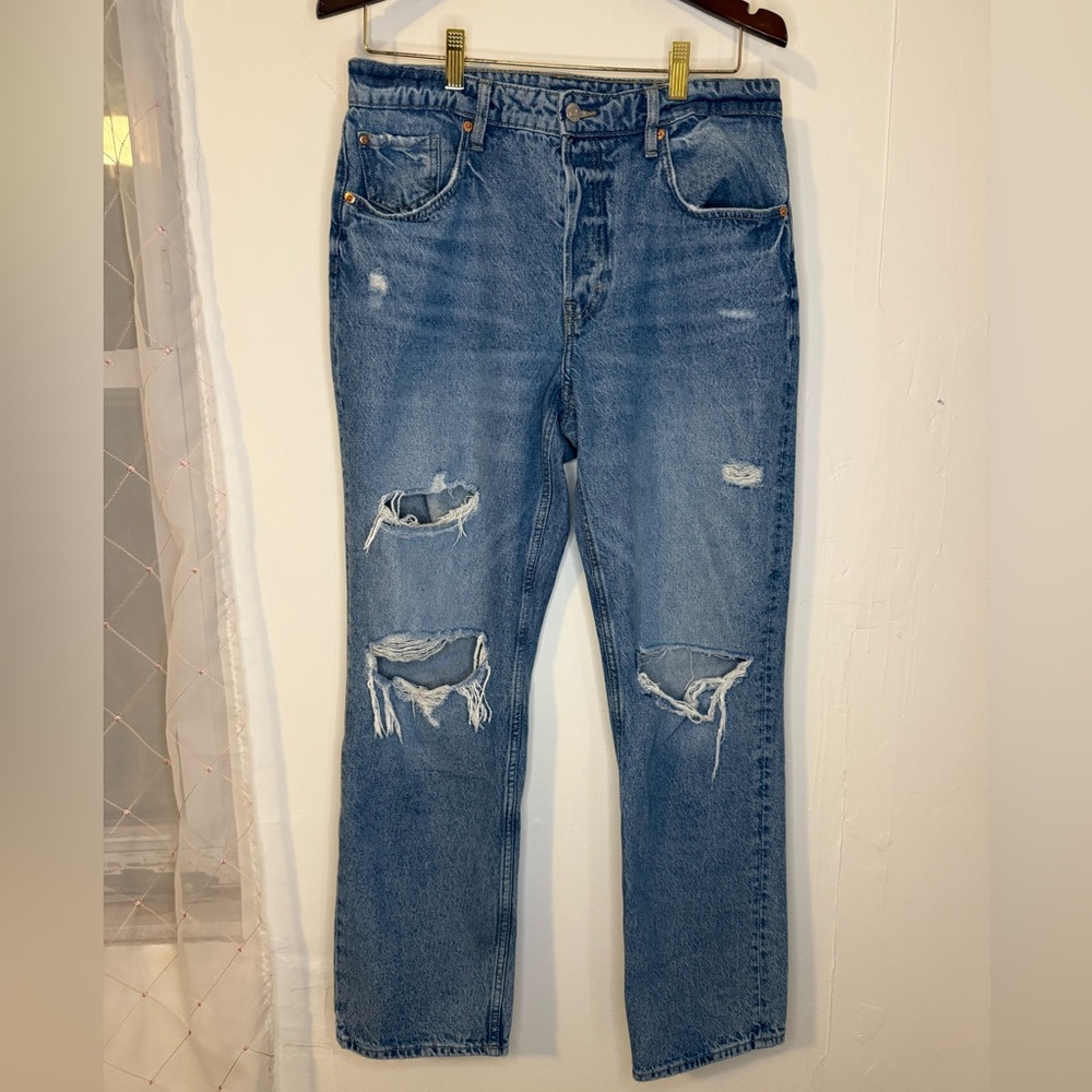 H&M High Waist 90’s Boyfriend Jeans